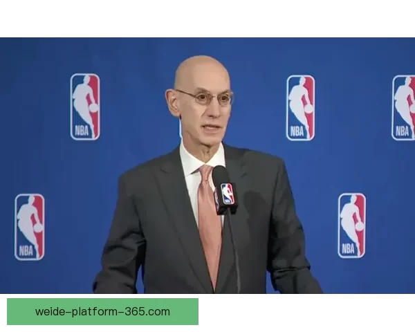 萧华回应65场评奖规则未改动 坚持其有效性原则