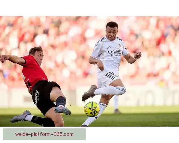 姆巴佩连场浪费绝佳机会近五场无球表现遭批领袖力不及C罗